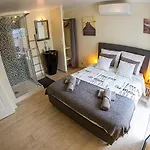 Bed & Breakfast Chez Serge Et Isa *