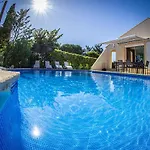 Bed & Breakfast Chez Serge Et Isa Pomerols