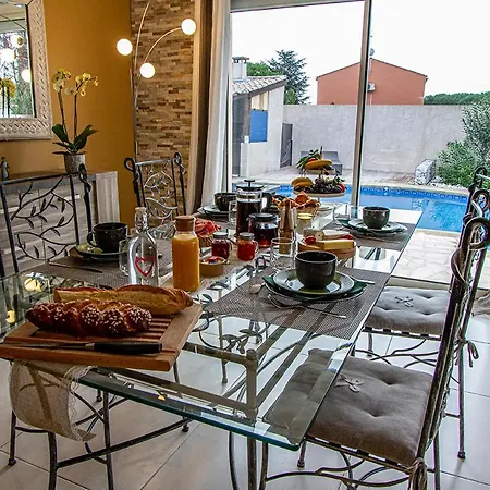 Bed & Breakfast Chez Serge Et Isa Pomerols