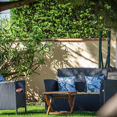 Chez Serge Et Isa فندق مبيت وإفطار Pomérols